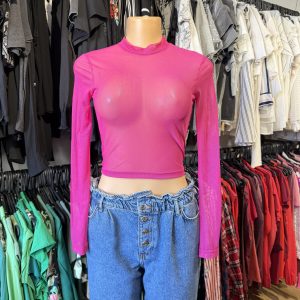 Top traslucido fucsia
