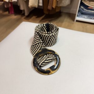 Cinto negro y beige, hebilla carey