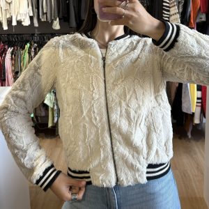 Campera Daniel Cassin cruda con negro