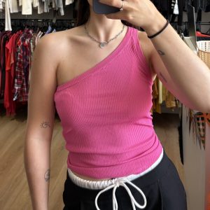 Musculosa Zara rosada/fucsia