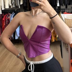 Top corset violeta, cuerina