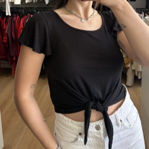 Remera Paprika negra