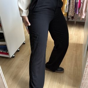 Pantalón Cortelle negro, sastrero