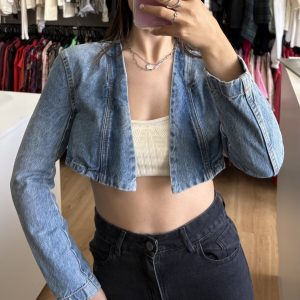 Campera de jean azul, crop