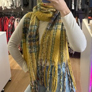 Bufandon amarillo con verde y beige