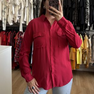 Camisa Indian roja nueva con etiqueta