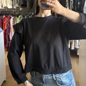 Buzo Indian negro con volado