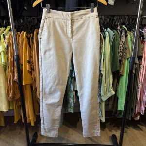 Pantalon Cortelle beige sastrero