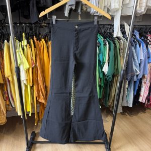 Pantalón negro oxford