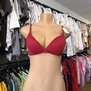 Soutien Gótica rojo nuevo con etiqueta