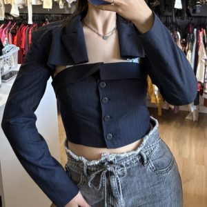 Blazer Bershka azul con rayas celeste