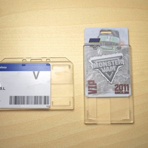 Identificador plastico duro