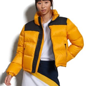 plumas amarillo mujer