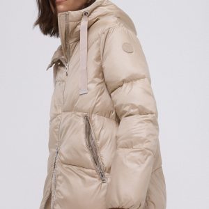 plumiferos pedro del hierro mujer