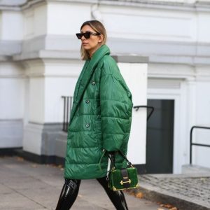 plumiferos verdes mujer