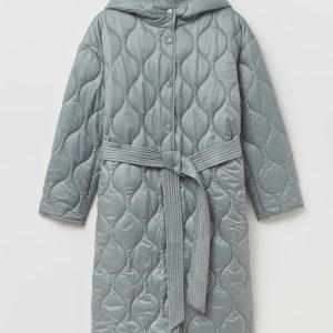 sfera plumiferos mujer